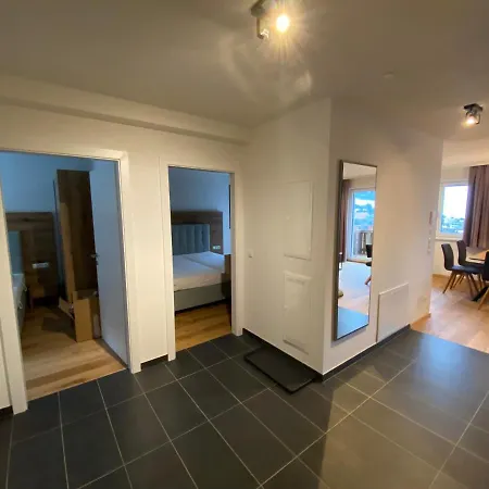 Sun Hill Apartment *