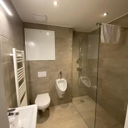 Sun Hill Apartment *