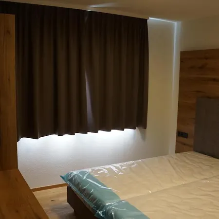 Sun Hill Lägenhet *